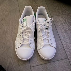 Stan Smith Adidas size 5